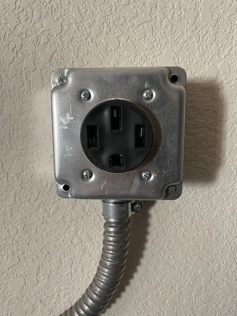 NEMA 14-50 outlet installed for Smart Home Electrical in Lincoln Village