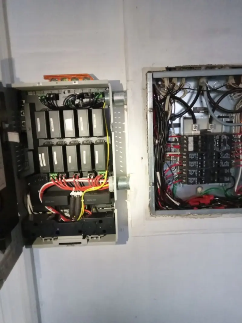 Electrical panel upgrade completed for Commercial Electrician Services in Lincoln Village